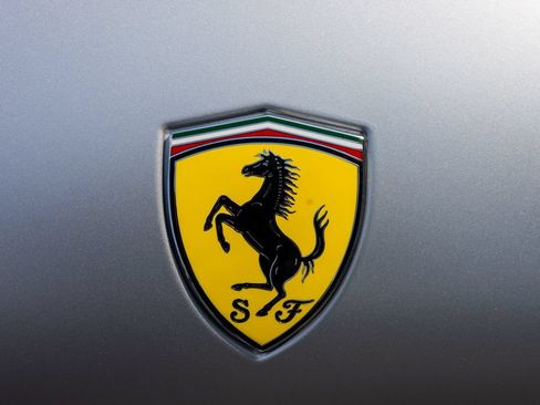 Used 2022 Ferrari Roma RWD image 5