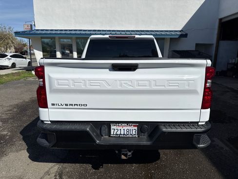 Used 2023 Chevrolet Silverado 1500 W/T w/ Trailering Package image 4