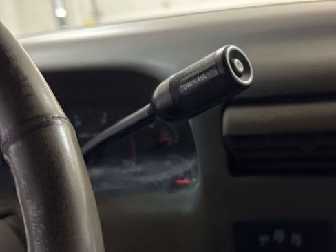 Used 2003 Ford F250 Lariat image 16