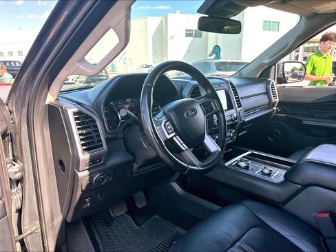 Used 2020 Ford Expedition Max Platinum AWD/4WD image 18