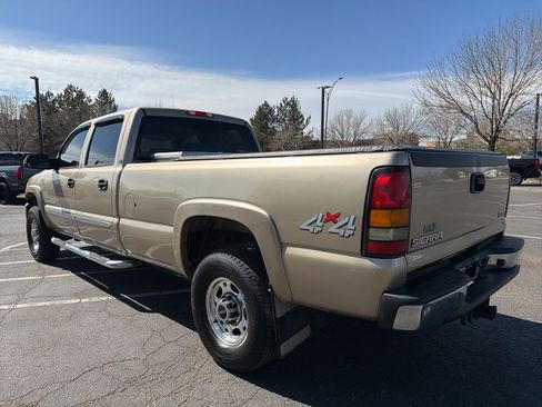 Used 2004 GMC Sierra 2500 SLT w/ Heavy-Duty Power Package image 5