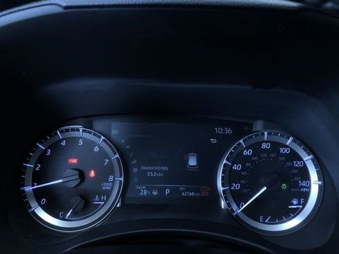 Certified 2024 Toyota Highlander LE image 32