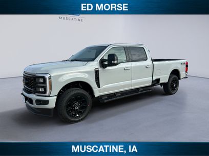 New 2026 Ford F250 Lariat w/ Black Appearance Package