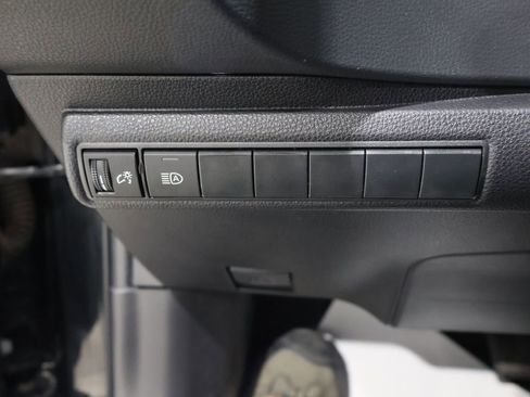 Used 2024 Toyota Corolla SE image 34