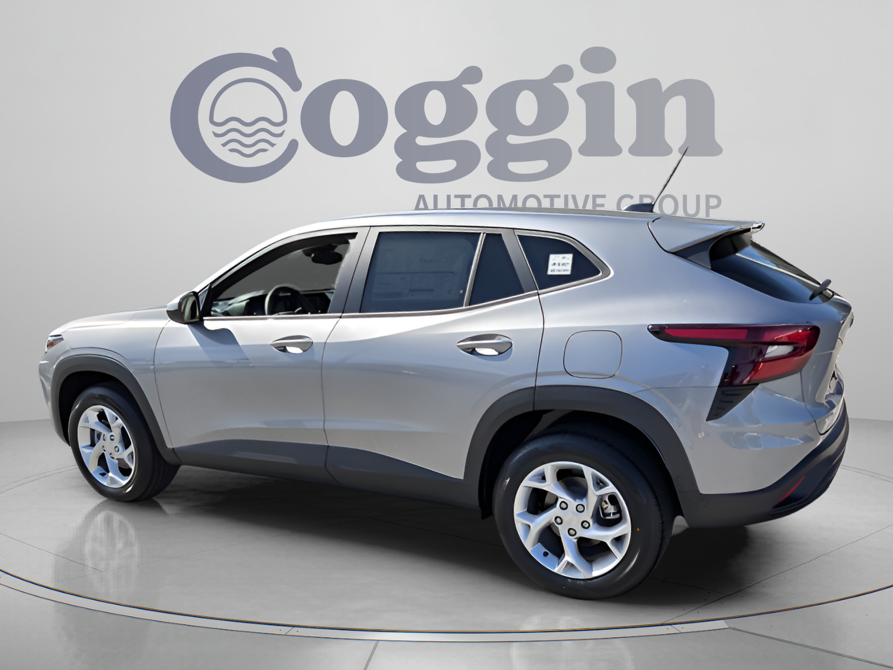 New 2026 Chevrolet Trax LS w/ LS Convenience Package FWD image 3