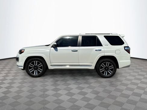 Used 2022 Toyota 4Runner Limited RWD image 7
