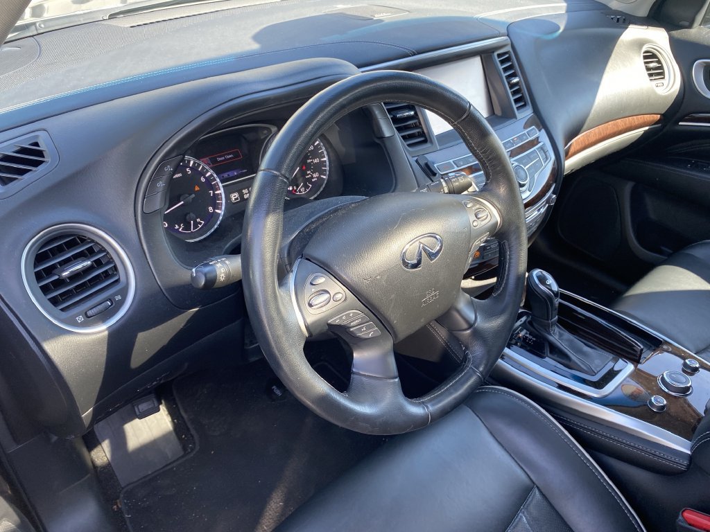 Used 2016 INFINITI QX60 Luxe w/ Deluxe Technology Package AWD/4WD image 3