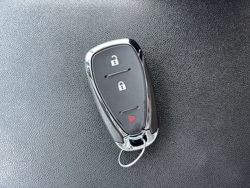 Used 2024 Chevrolet Equinox LT w/ LPO, Floor Liner Package AWD/4WD image 31