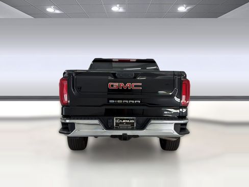 Used 2025 GMC Sierra 1500 SLT AWD/4WD image 10