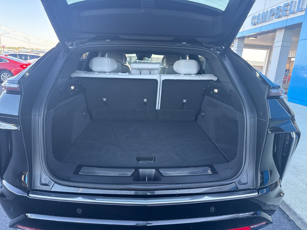 Used 2024 Cadillac Lyriq Luxury RWD image 24