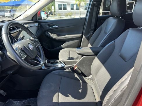 Used 2023 Buick Encore GX Select w/ Sport Touring Package image 11