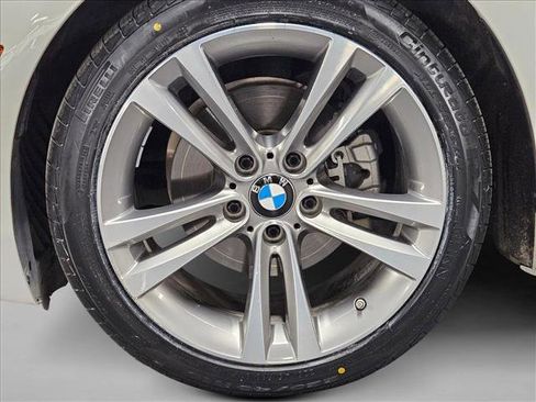 Used 2018 BMW 430i Convertible image 19