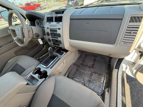 Used 2008 Ford Escape 2WD Hybrid image 27