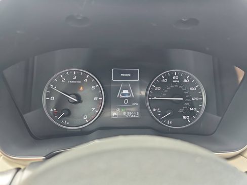 Used 2024 Subaru Outback Limited AWD/4WD image 24