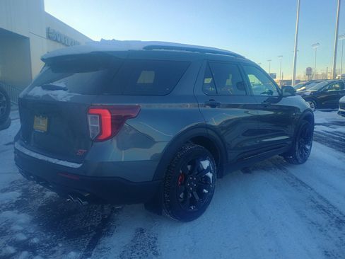 Used 2023 Ford Explorer ST w/ Equipment Group 401A image 13