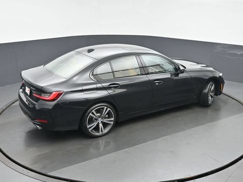 Used 2023 BMW 330i xDrive Sedan w/ Premium Package AWD/4WD image 36