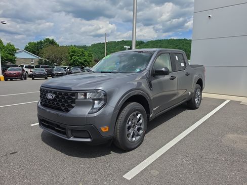 New 2026 Ford Maverick XLT AWD/4WD image 8