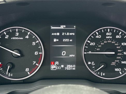 Certified 2025 Subaru Crosstrek 2.5i Limited w/ Crosstrek Mirror Package image 28