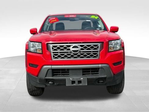 Certified 2024 Nissan Frontier SV image 9