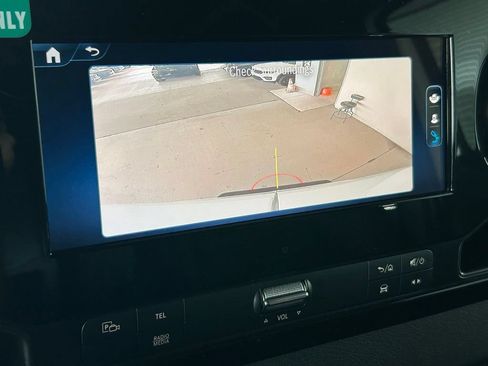 Used 2025 Mercedes-Benz Sprinter 2500 image 27