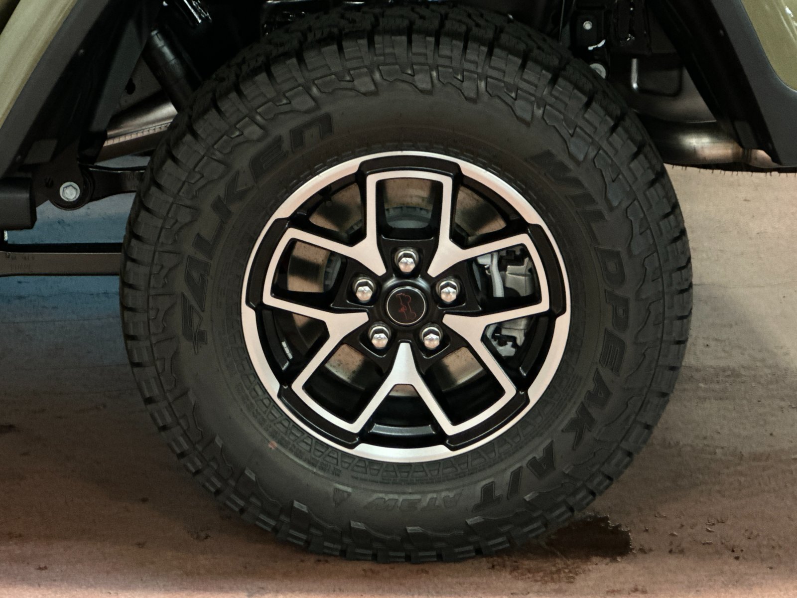 New 2026 Jeep Gladiator Rubicon AWD/4WD image 24