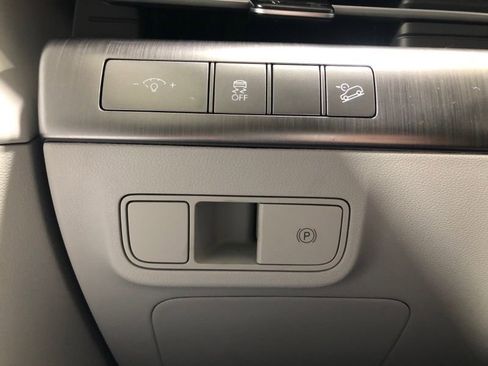 New 2026 Hyundai Kona SEL Premium AWD/4WD image 17