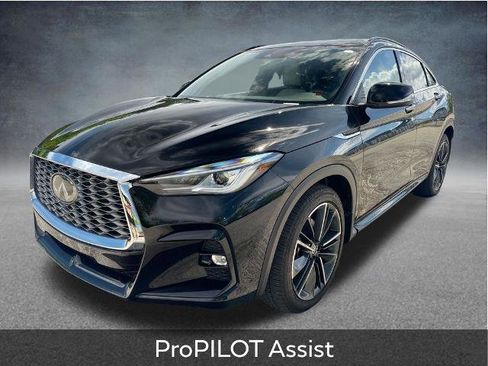 Certified 2025 INFINITI QX55 Luxe w/ Cargo Package AWD/4WD image 4