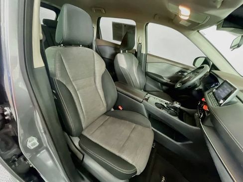 Used 2021 Nissan Rogue S FWD image 26