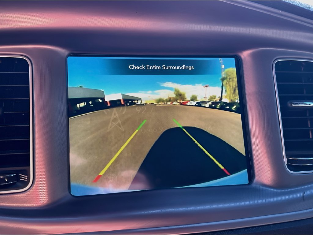 Used 2023 Dodge Charger SXT RWD image 13
