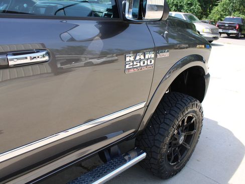 Used 2015 RAM 2500 Limited AWD/4WD image 11