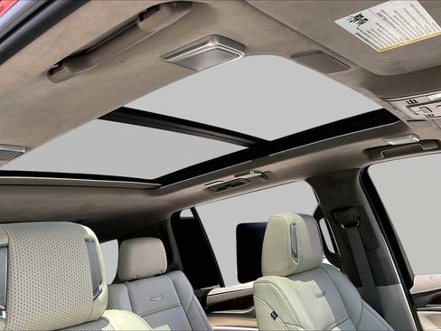 Used 2024 Cadillac Escalade ESV Sport Platinum AWD/4WD image 14