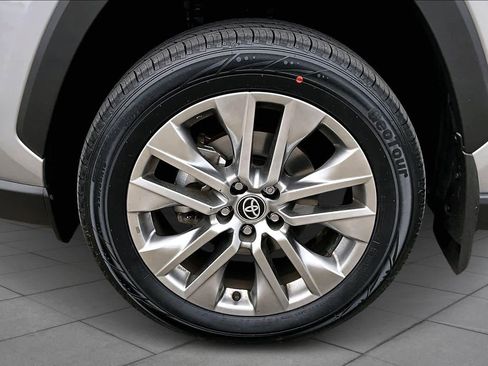 Certified 2023 Toyota RAV4 XLE Premium image 10