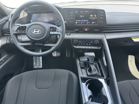 New 2026 Hyundai Elantra SEL Sport Premium w/ Cargo Package FWD image 22