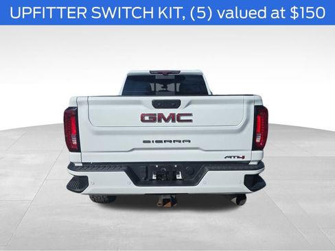 Used 2021 GMC Sierra 2500 AT4 w/ AT4 Premium Plus Package image 8