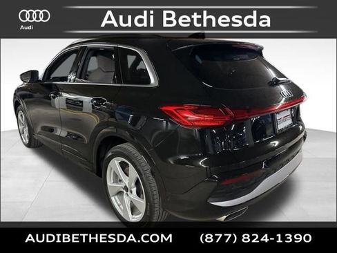 New 2025 Audi Q5 Prestige image 5