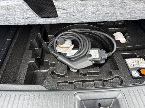 Certified 2023 Nissan Ariya FWD image 23
