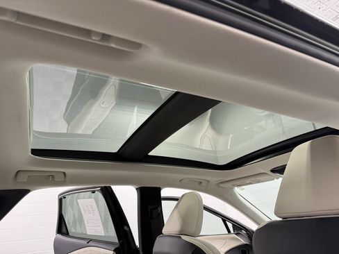 Used 2024 Lexus RX 350 AWD image 32