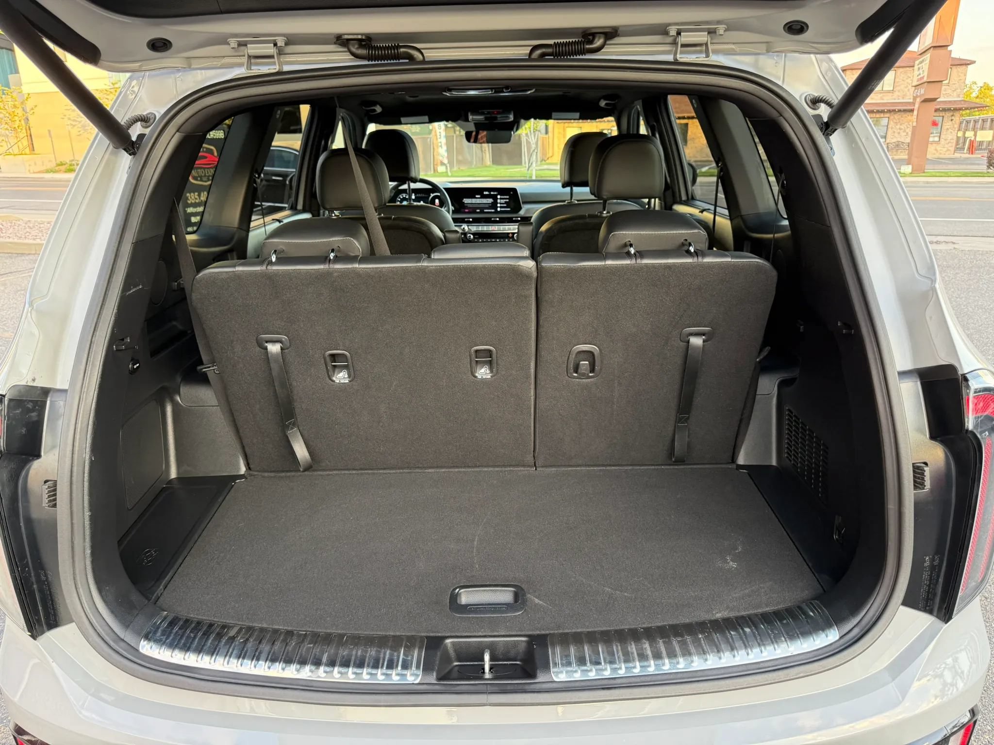Used 2025 Kia Telluride SX X-Line AWD/4WD image 35