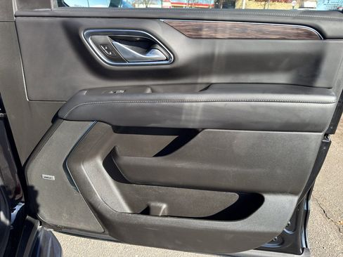 Used 2022 Chevrolet Tahoe LT image 35