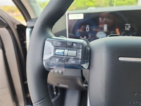 New 2025 Hyundai Santa Fe SEL image 27