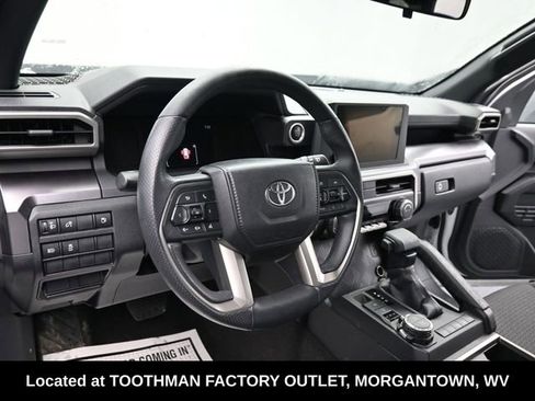 Used 2025 Toyota 4Runner SR5 image 13