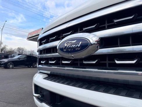 Used 2024 Ford F350 Platinum w/ FX4 Off-Road Package AWD/4WD image 17