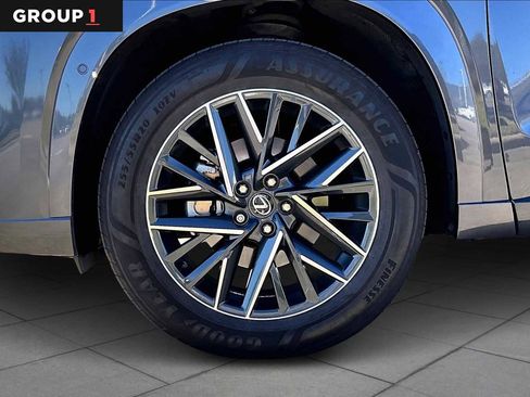 Used 2025 Lexus TX 350 AWD image 8