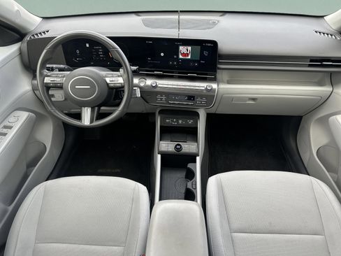 Certified 2024 Hyundai Kona SEL w/ Convenience Package image 16