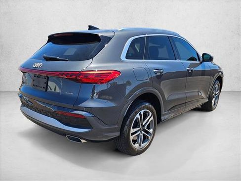 Used 2025 Audi Q5 Premium w/ Convenience Package AWD/4WD image 5