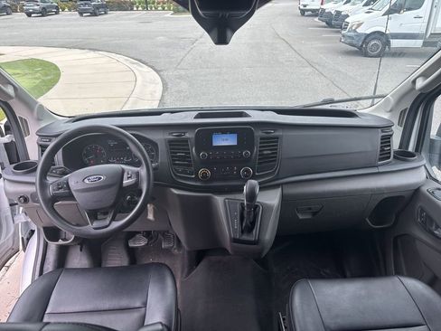 Used 2022 Ford Transit 350 DRW image 46