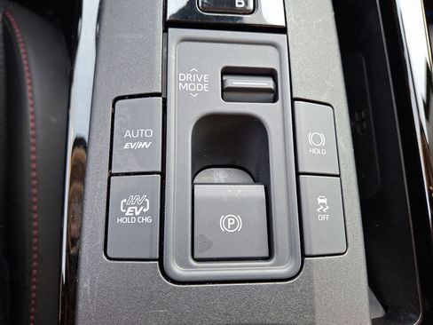 Used 2024 Toyota Prius Prime image 23