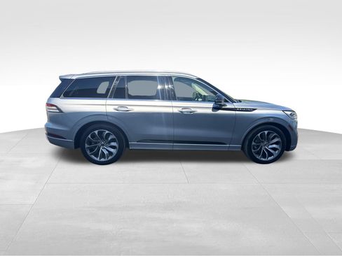 Used 2021 Lincoln Aviator Grand Touring w/ Equipment Group 302A AWD/4WD image 6