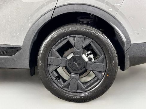 New 2026 Kia Sportage X-Line w/ X-Line Technology Package image 32