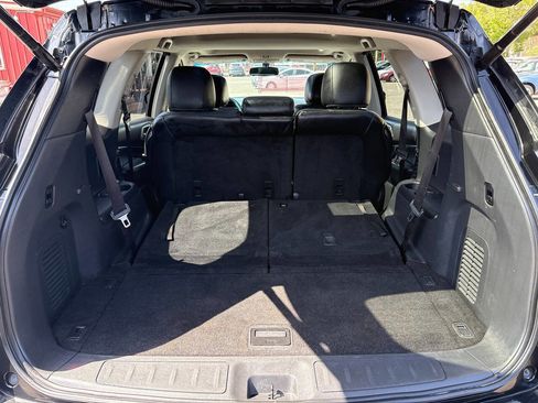 Used 2015 Nissan Pathfinder SL w/ SL Premium Package image 15